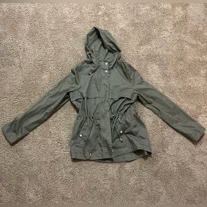 Wanderer Jacket in Olive Green
